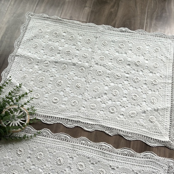VINTAGE Farmhouse Eyelet lace standard full/Queen pillow cases - NEW - Picture 3 of 6